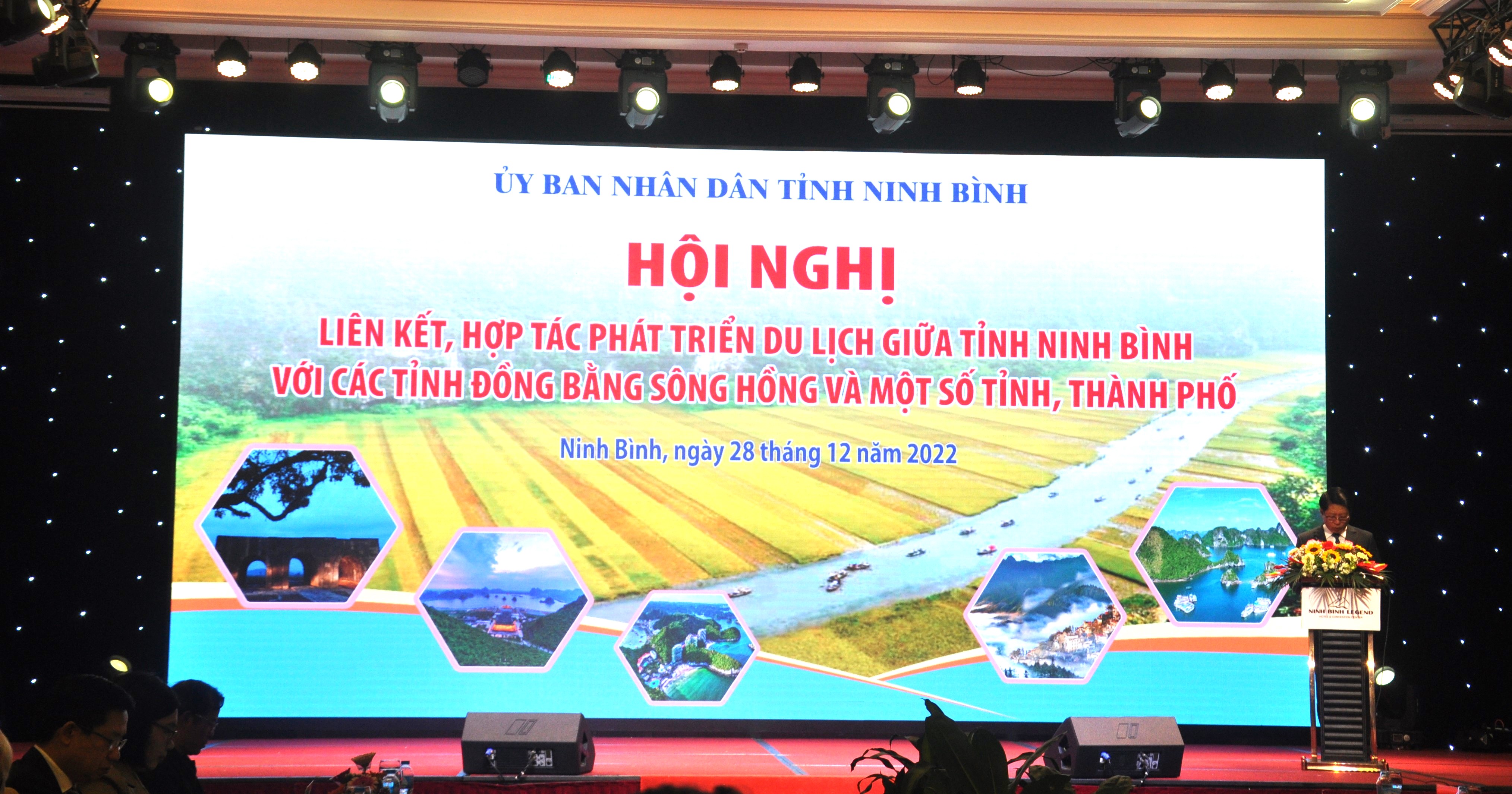 Quang cảnh hội nghị
