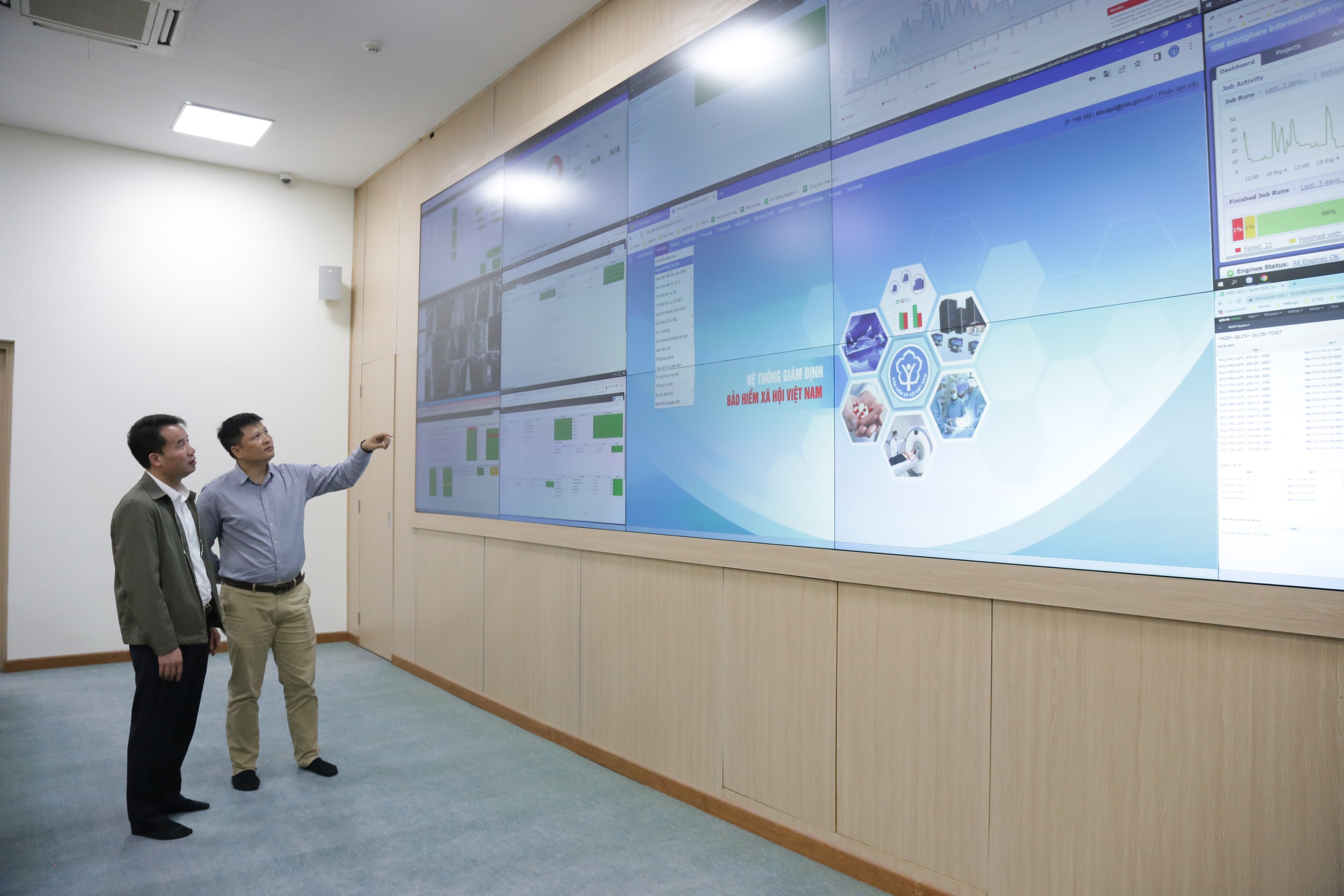 Hiện, toàn ngành có gần 30 hệ thống ứng dụng công nghệ thông tin quản lý các quy trình nghiệp vụ.