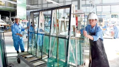 Vietnam should maintain fiscal support into 2023