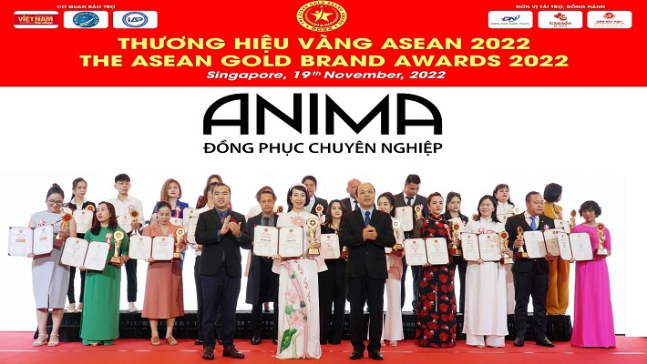Bà Nguyễn Thị Tuyết Mai - Đại diện ban lãnh đạo Anima Uniform tại sự kiện.