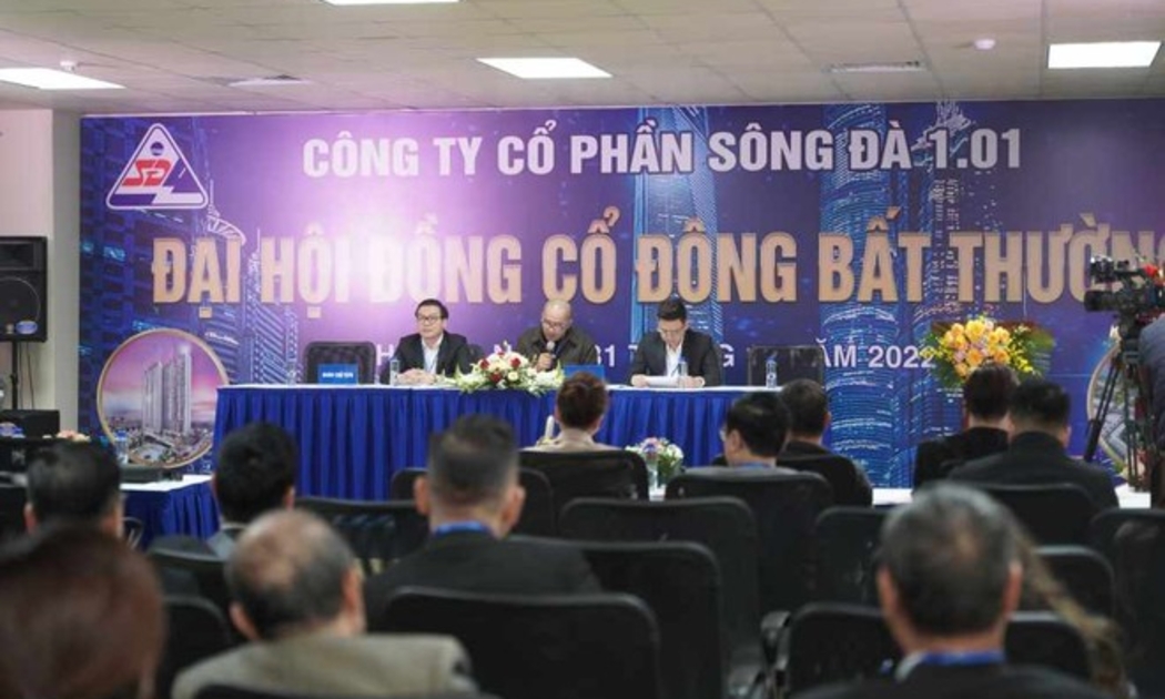 Quang cảnh đại hội của Sông Đà 1.01