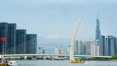 HCMC to become modern industrial city by 2030