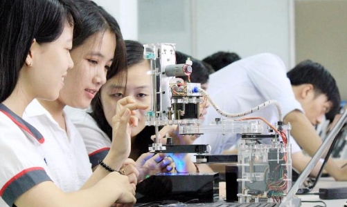 Điểm mới về hoạt động khoa học và công nghệ trong trường đại học