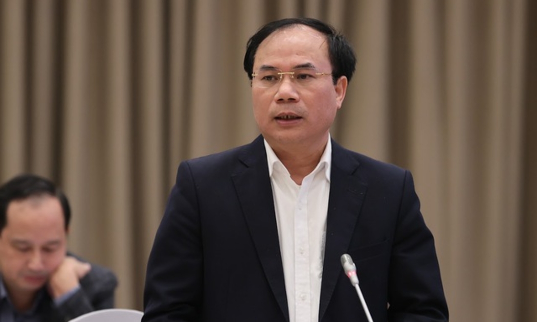 Thứ trưởng Bộ Xây dựng Nguyễn Văn Sinh thông tin tại buổi họp báo