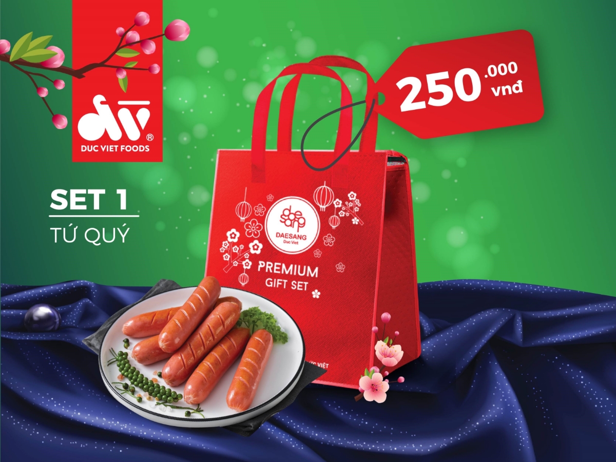 Set quà Tết Tứ quý có trọng lượng 1,5kg, bao gồm: Xúc xích New Yorks, Xúc xích Becllin, Xúc xích Roma và lạp xưởng Đức Việt.
