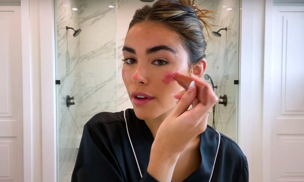 Ảnh: WWD