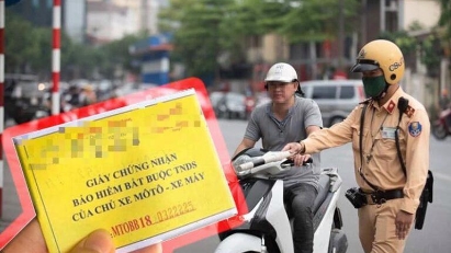 Voters propose abolishing compulsory motorbike insurance