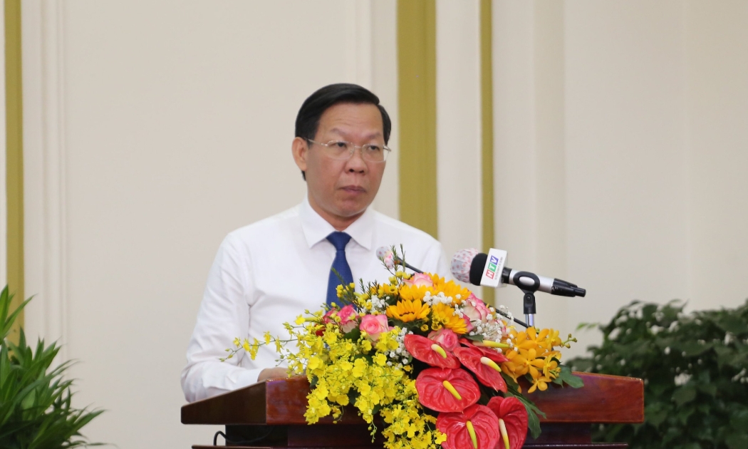 Thành lập Ban Chỉ đạo và Tổ Giúp việc Ban Chỉ đạo về chuyển đổi số của TP.HCM là sự kiện đặt nền móng đầu tiên cho chương trình Chuyển đổi số của TP.HCM.