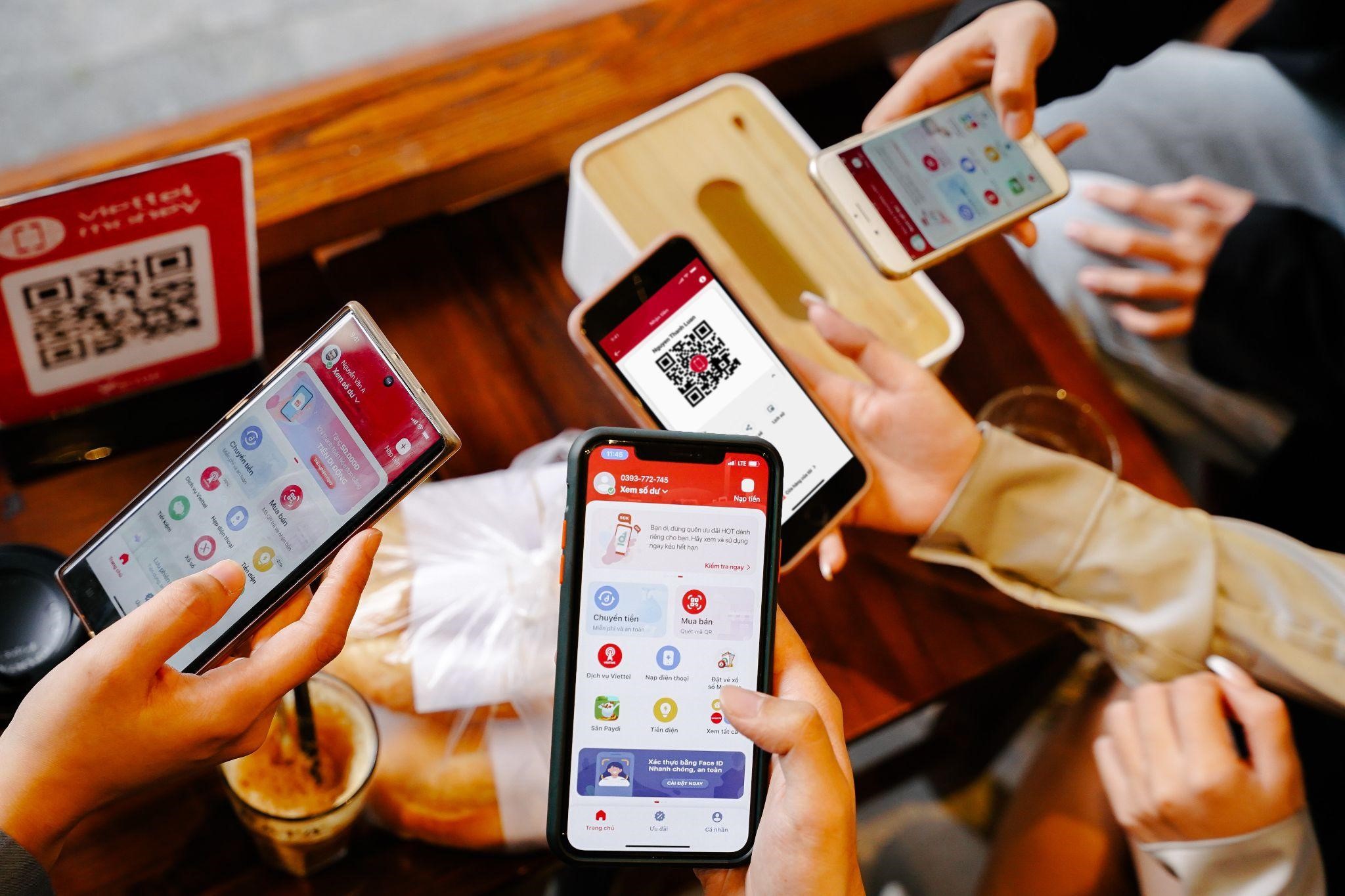Giao dịch trên Viettel Money hàng ngày nhận cơ hội trúng hàng trăm ngàn phần thưởng hấp dẫn. Ảnh: Viettel Money.