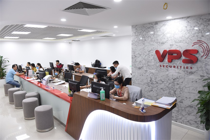 VPS tiếp tục giữ vững vị trí số 1 về thị phần môi giới cổ phiếu trên HoSE với 14,81%.