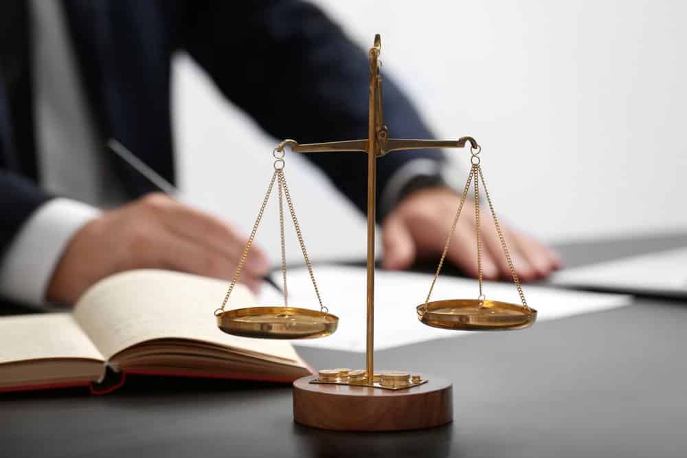 Chính phủ yêu cầu Luật Các tổ chức tín dụng sửa đổi phải góp phần phát hiện sớm, ngăn chặn tiêu cực trong lĩnh vực ngân hàng.