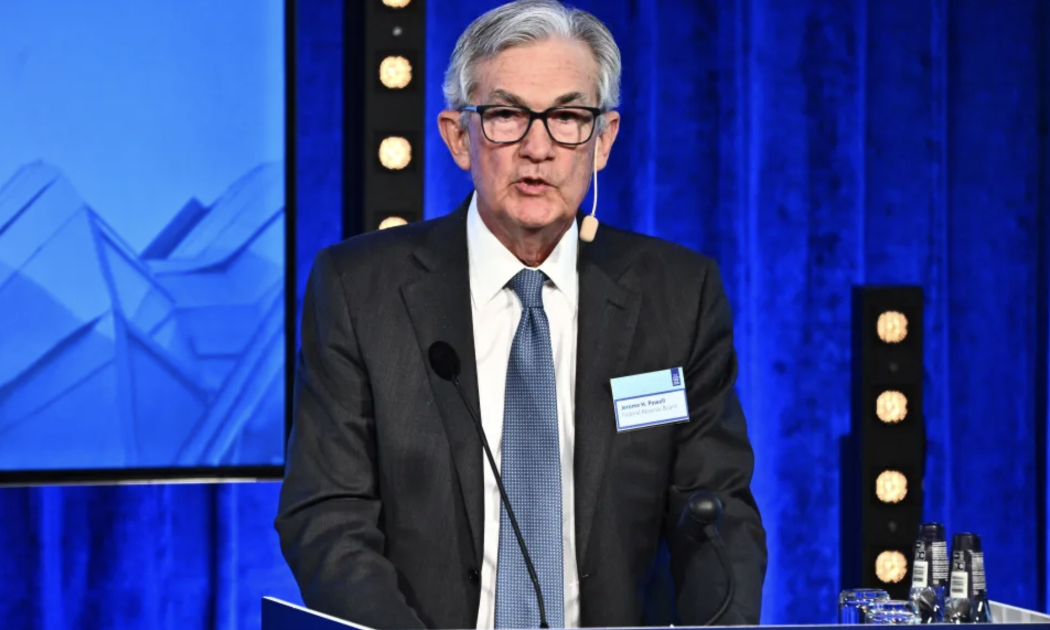 Chủ tịch Fed Jerome Powell tại Thuỵ Điển ngày 10/1 - Ảnh: Reuters.