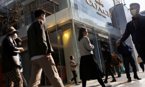 Các thương hiệu xa xỉ vẫn đặt cược vào sự trở lại của thị trường Trung Quốc