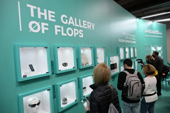 Gian h&agrave;ng trưng b&agrave;y những sản phẩm c&ocirc;ng nghệ thất bại thu h&uacute;t người xem tại CES 2023