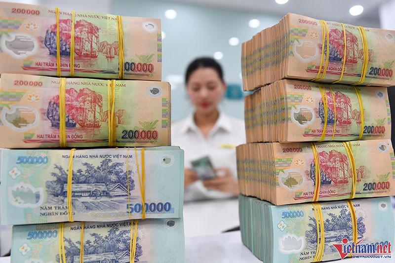 Government prioritizes handling weak credit institutions