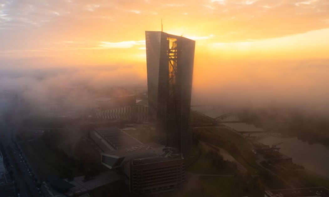 Ngân hàng Trung ương châu Âu (ECB) được dự báo sẽ tiếp tục tăng lãi suất mạnh trong ngắn hạn khi nền kinh tế khu vực đồng Euro không suy thoái mạnh như dự báo - Ảnh: Getty Images