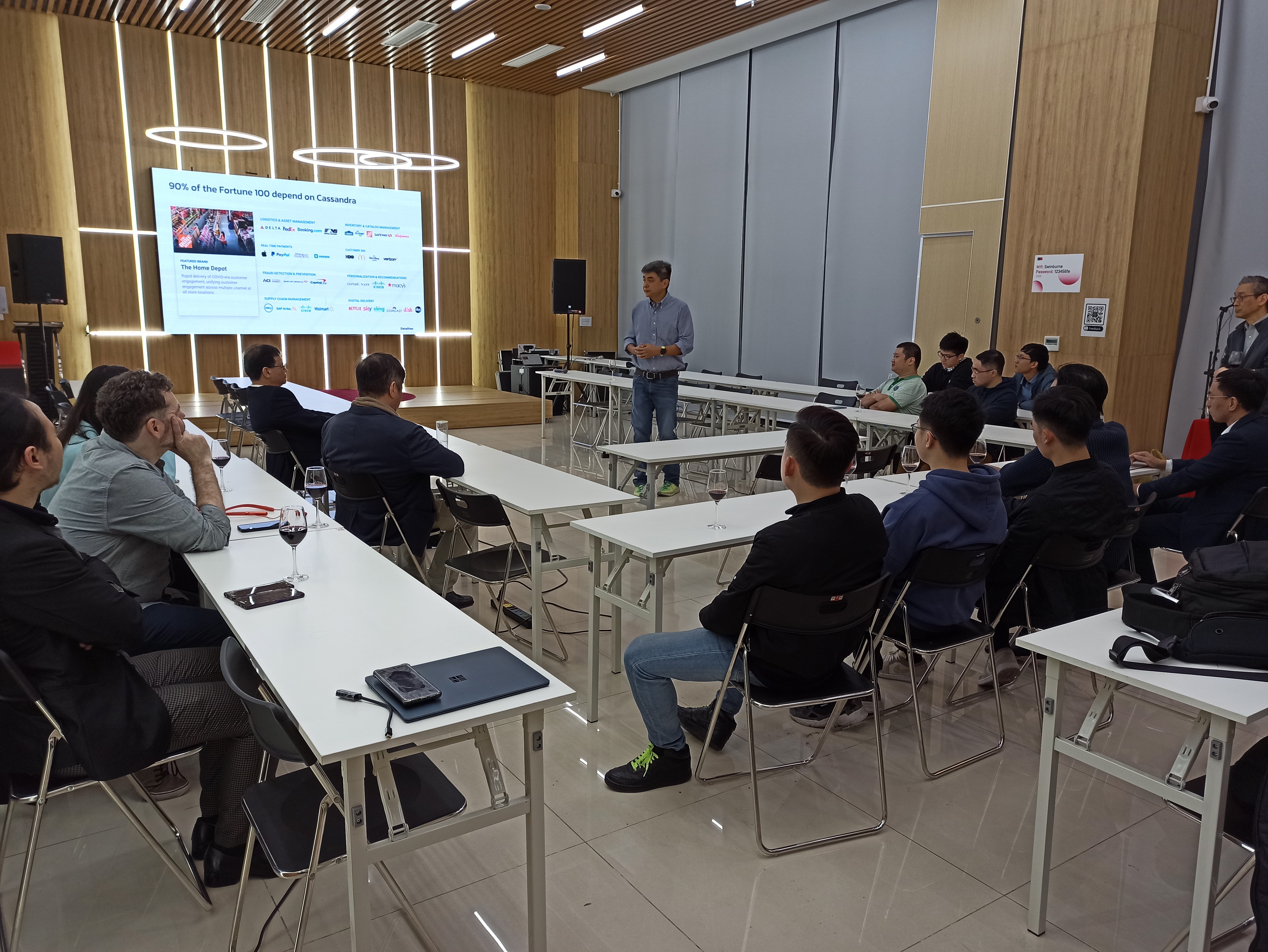 Mục tiêu chung của Cộng đồng các nhà phát triển quốc tế tại Hà Nội là kết nối hợp tác Việt Nam với nước ngoài để cùng phát triển lĩnh vực công nghệ tại Hà Nội và trong khu vực. 