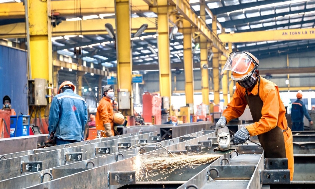 Sức khỏe ngành sản xuất đã bắt đầu cải thiện sau thời kỳ suy giảm kéo dài ba tháng.