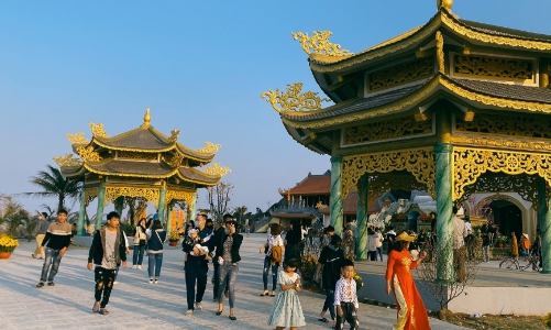 Du lịch Thanh Hóa “khởi động” năm mới với gần nửa triệu lượt khách 