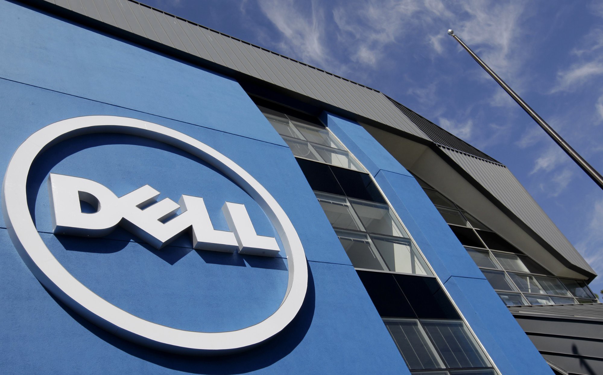 Dell tim cách loại bỏ hoàn toàn chip “made in China” trong sản xuất vào năm 2024
