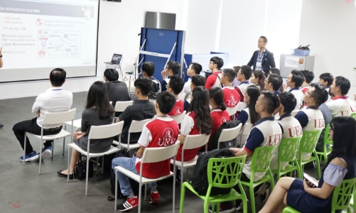 “Rộng cửa” chọn ngành học mới năm 2023