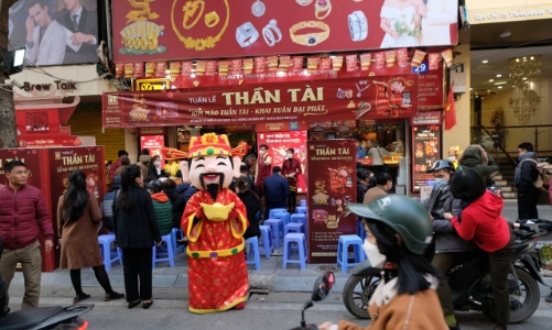 Một ngày vía Thần Tài “khác lạ” của năm Quý Mão 2023