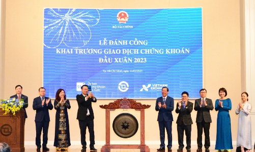 Sẵn sàng vận hành hệ thống KRX, sớm nâng hạng thị trường chứng khoán Việt Nam