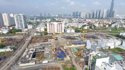 Difficulties persist for real estate businesses