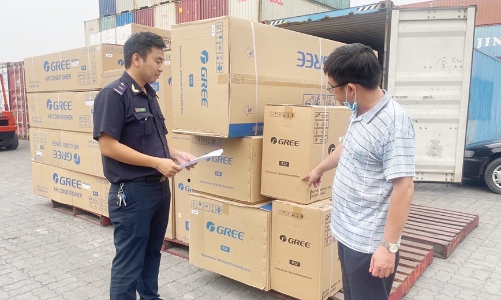 Báo động thu ngân sách tháng 1/2023 qua kênh hải quan giảm tới 40%