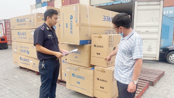 Báo động thu ngân sách tháng 1/2023 qua kênh hải quan giảm tới 40%