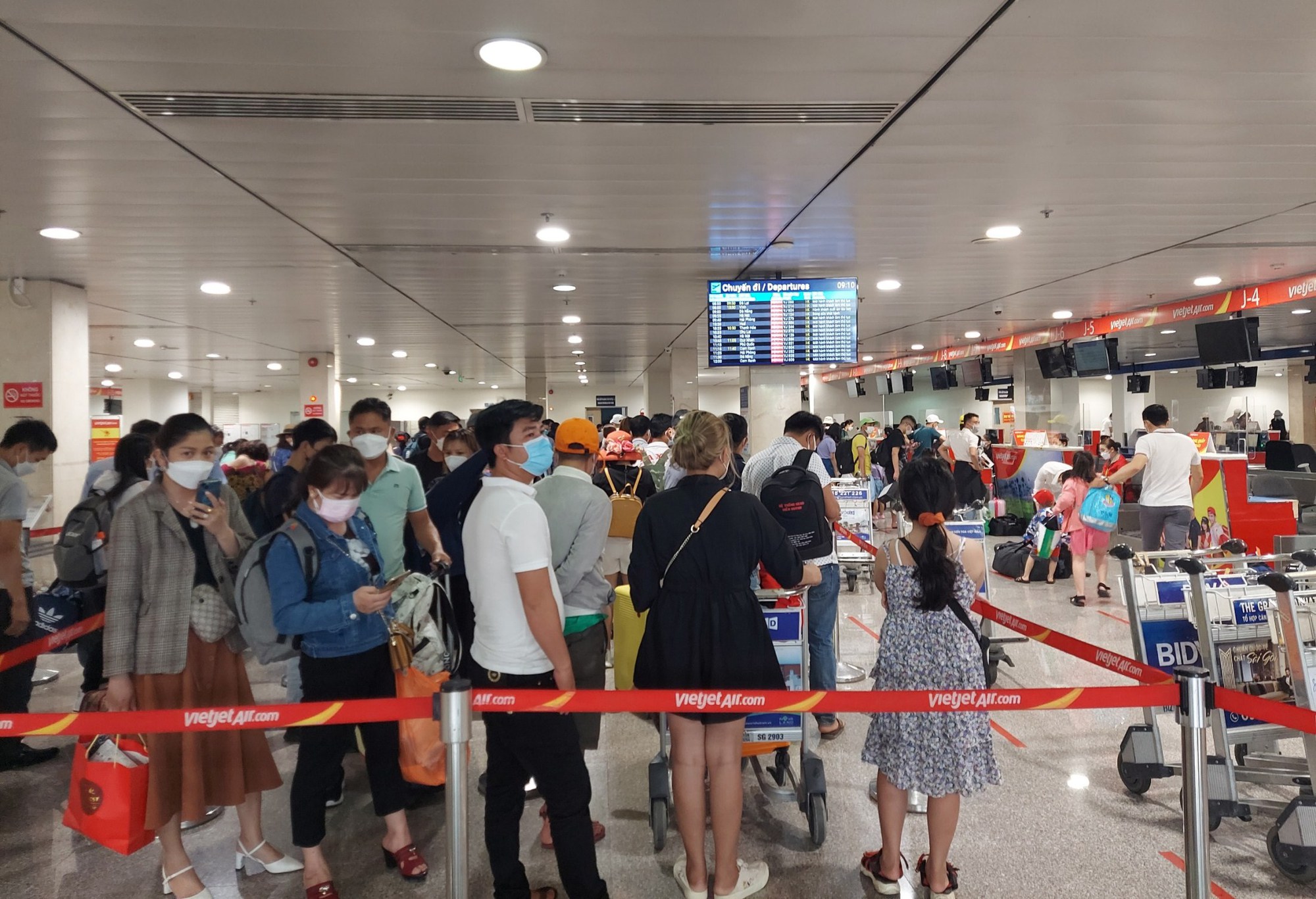 Tính gộp cả chiến dịch Tết 30 ngày, hàng không dự kiến đón hơn 11 triệu khác.