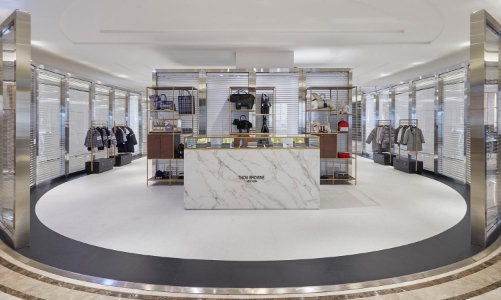 Sau một năm thành công, Thom Browne muốn tăng tốc ở châu Á