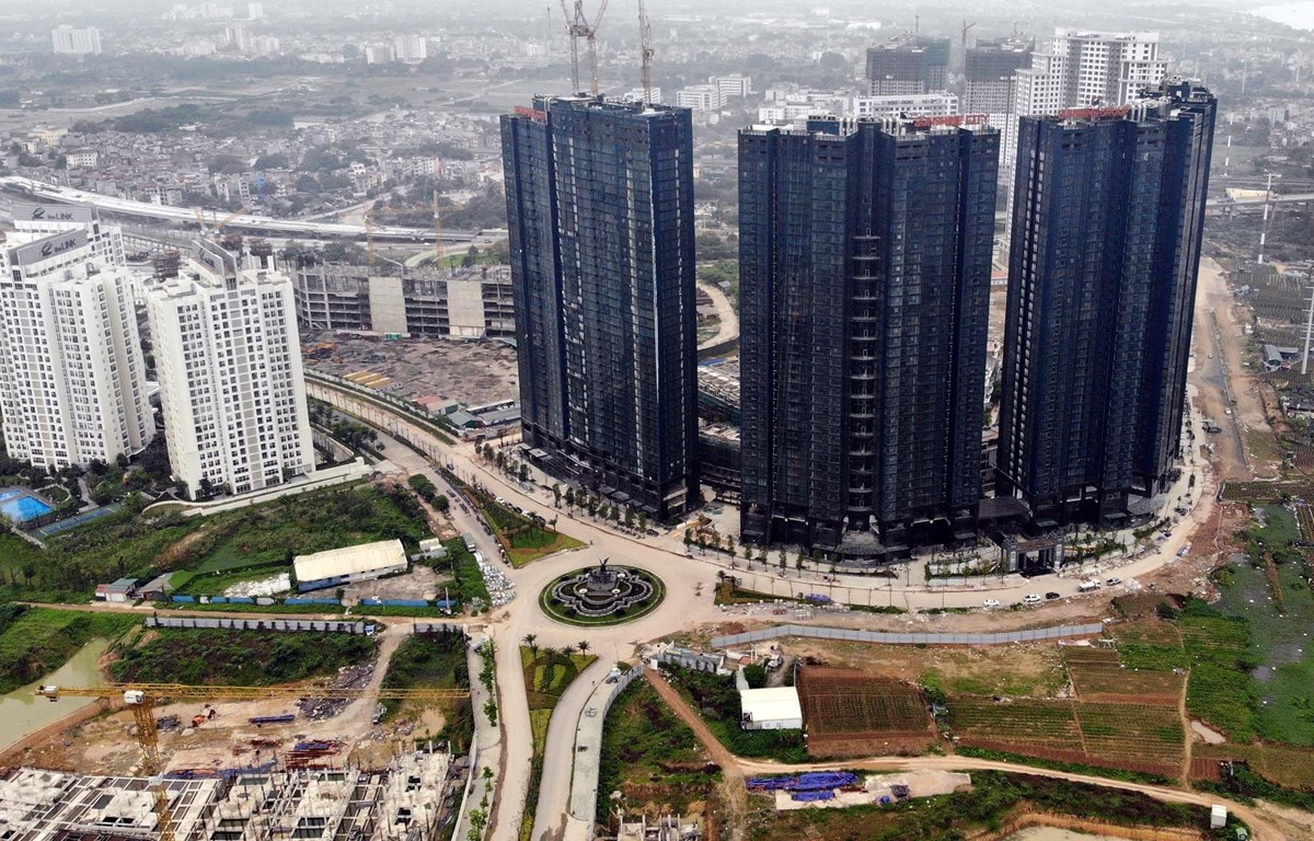 Nghị quyết 33 của Chính phủ vừa ban hành nhằm gỡ khó cho thị trường bất động sản, trong đó có nhiều giải pháp về tín dụng.