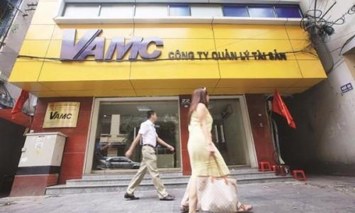 Gần 38.000 tỷ đồng nợ xấu rao trên “chợ” VAMC, câu chuyện thị trường mua bán nợ nên mở theo hướng nào?