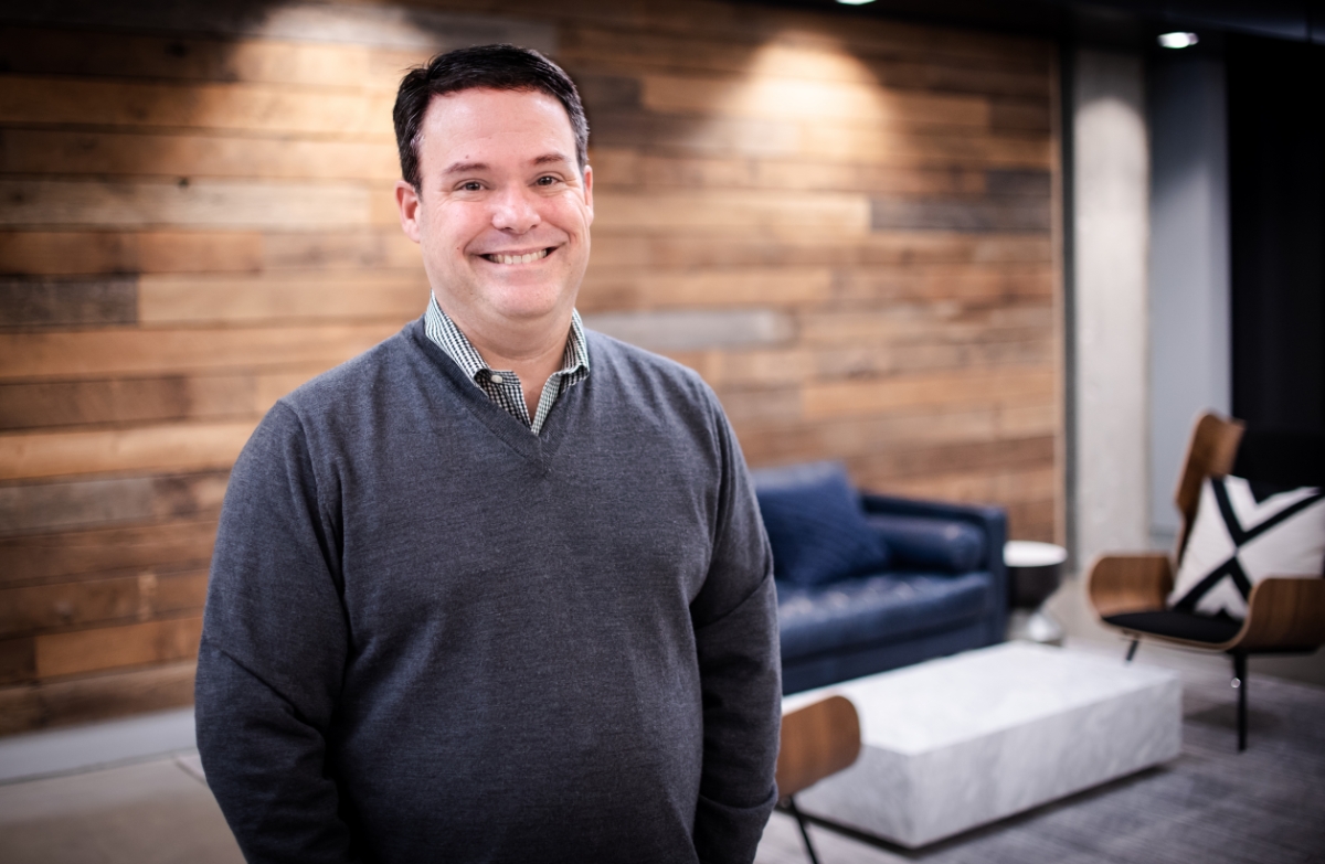 Ông Leo Tucker, Giám đốc điều hành KMS Technology.