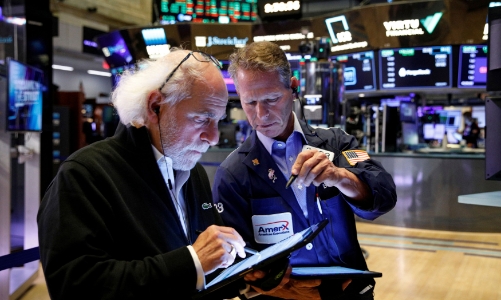 Chứng khoán Mỹ và giá dầu đồng loạt lao dốc sau báo cáo việc làm