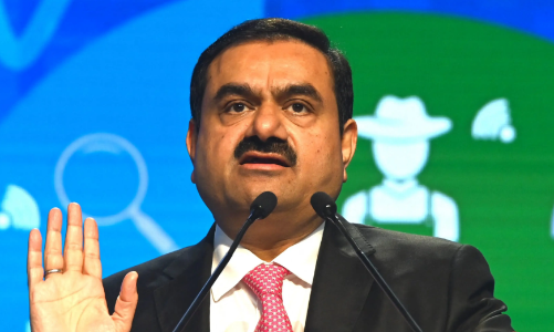 Loạt quỹ đầu tư lao đao vì vụ tấn công bán khống nhằm vào “đế chế” của tỷ phú Ấn Độ