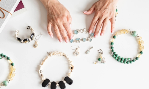 “Thay áo mới” cho trang sức để bảo vệ môi trường