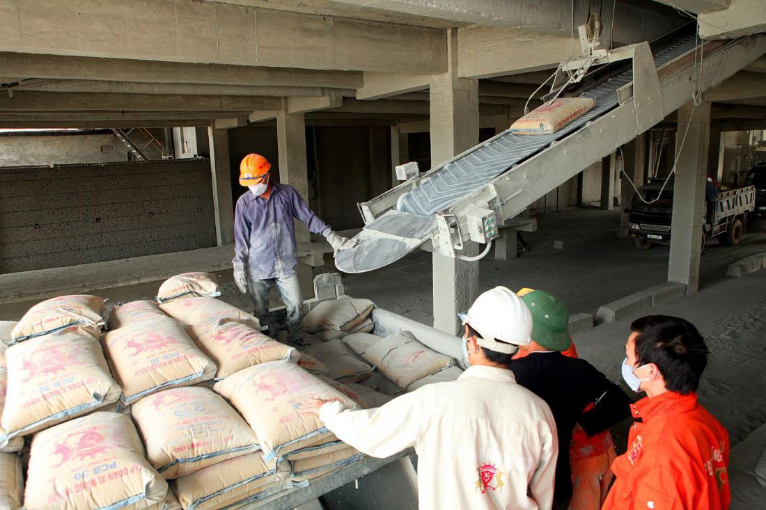 Doanh nghiệp sản xuất xi măng được dự báo sẽ đối mặt nhiều thách thức trong năm 2023