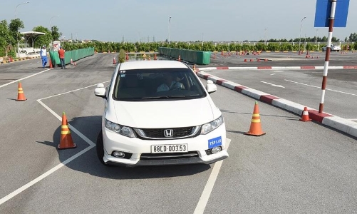 Tăng cường thanh tra đào tạo lái xe, đẩy mạnh số hoá ngăn tiêu cực