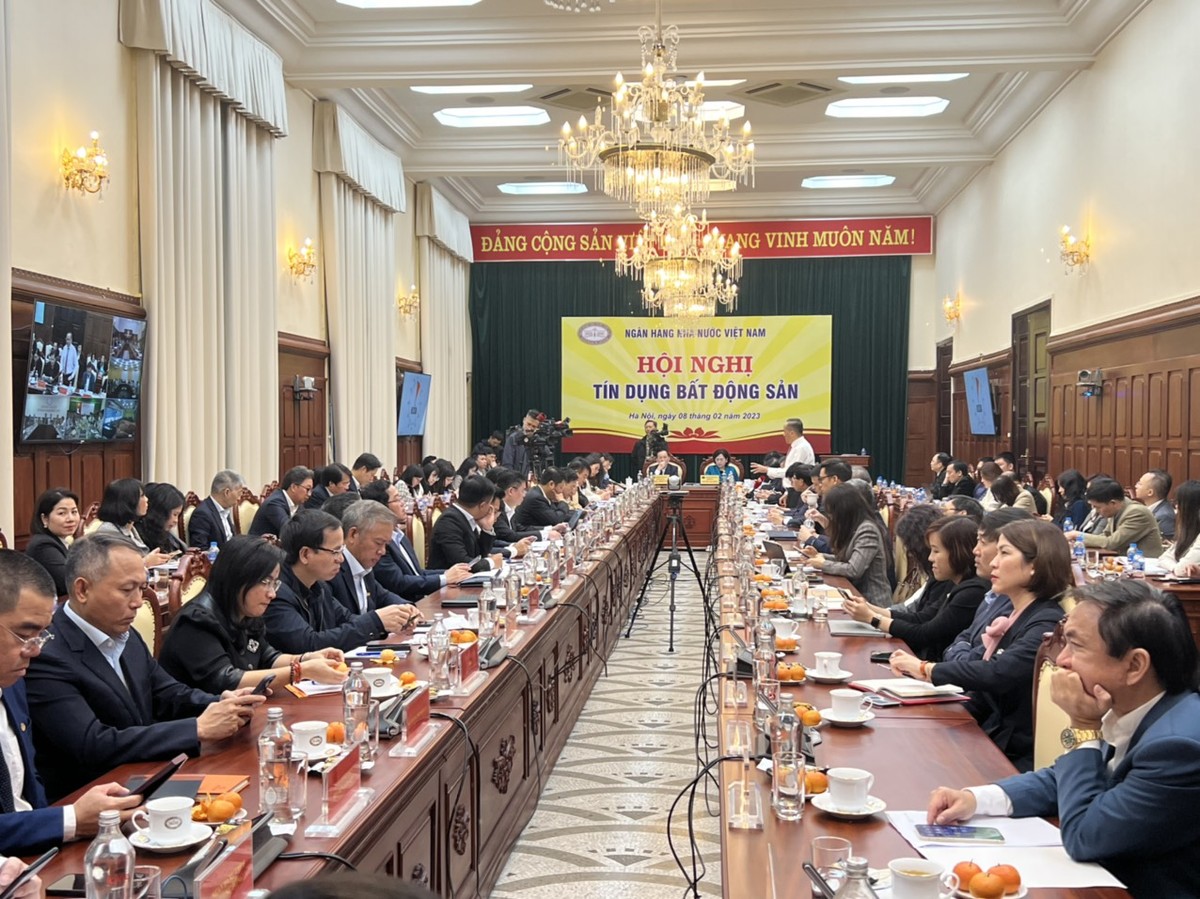 Các doanh nghiệp mong muốn được tái cấu trúc nợ, giãn nợ.