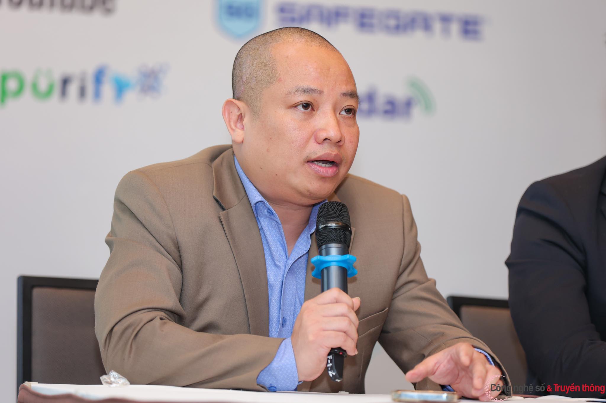 Ông Vũ Thanh Thắng, Giám đốc cấp cao về trí tuệ nhân tạo (CAIO), founder Công ty An ninh mạng thông minh Smart Cyber Security (SCS).