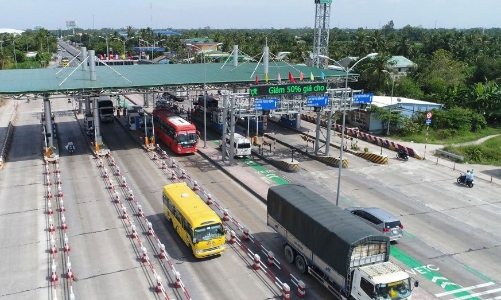 Sớm nghiên cứu công nghệ mới bỏ barrier trạm thu phí và cơ chế hút nhà đầu tư hạ tầng đường bộ
