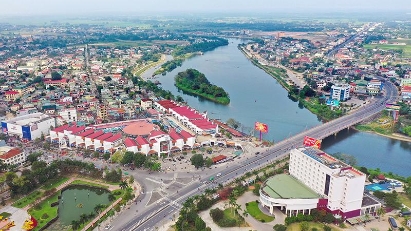 Quang Tri to advance eight key projects