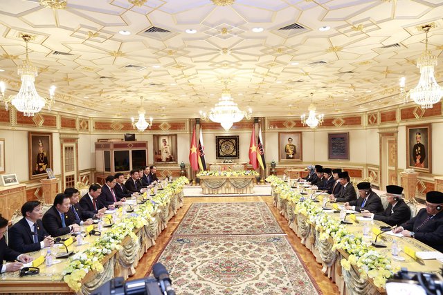 Thủ tướng Chính phủ Phạm Minh Chính hội đàm với Quốc vương Hassanal Bolkiah. Ảnh - VGP. 