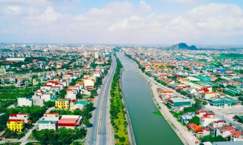 Phát triển đô thị Ninh Bình thành trung tâm du lịch sinh thái văn hóa vùng đồng bằng sông Hồng