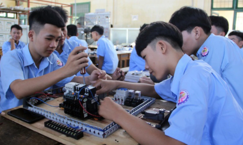 Liên kết giữa doanh nghiệp và đào tạo còn lỏng lẻo