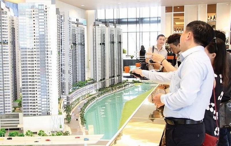 Doanh nghiệp trong ngành bất động sản đang chịu áp lực lớn nhất về thanh khoản và mong ngóng Nghị định 65 được sửa đổi.