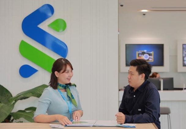 Standard Chartered named Best Foreign Bank in Vietnam and Best Digital Bank in 2022