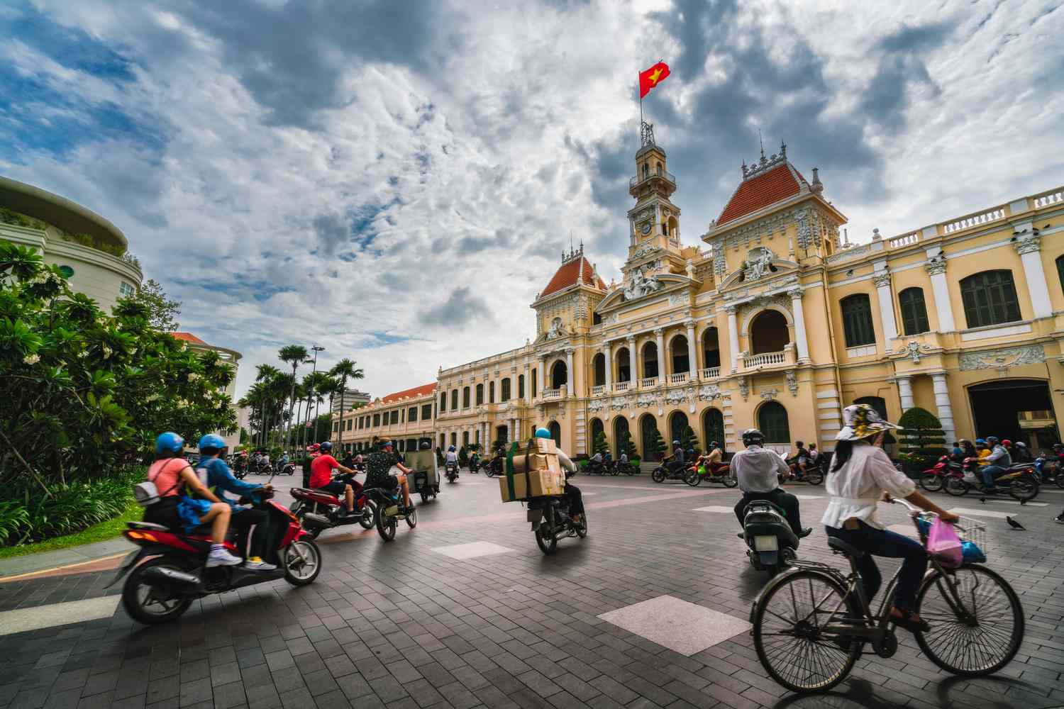 TP.HCM đang thiếu đi sản phẩm đặc thù, tạo được nét riêng để thu hút du khách.